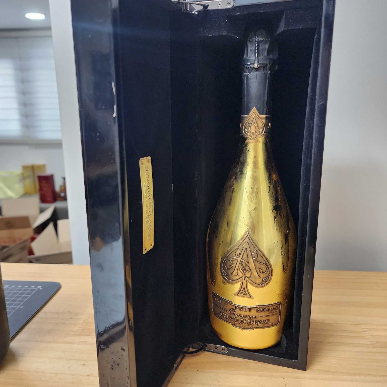 아르망 드 브리냑